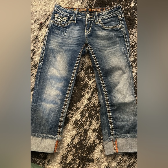 Rock Revival Capris - Picture 1 of 2